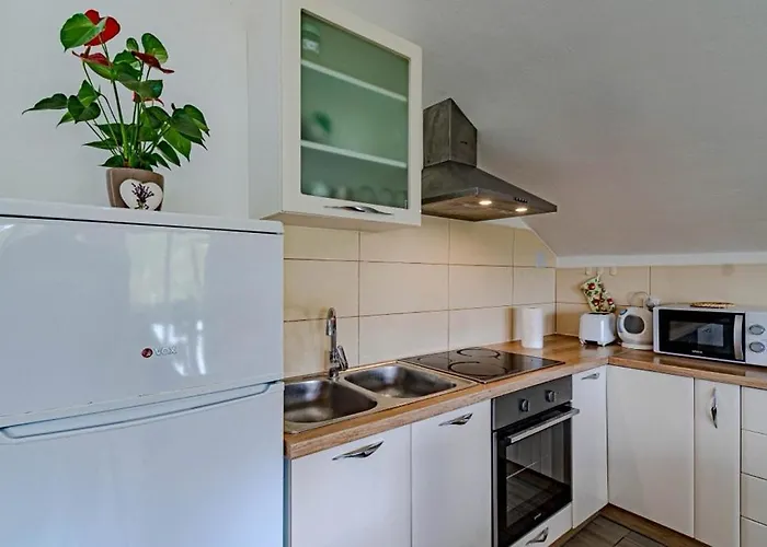 Pada Apartment *