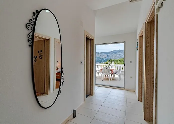 Apartment Pada