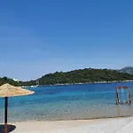 Pada アパート